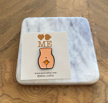 Load image into Gallery viewer, Poppy Enamel Pin