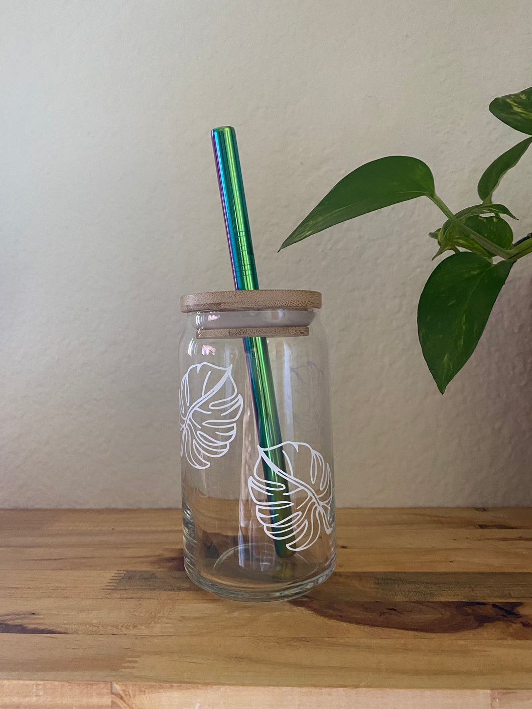 Monstera Leaves Glass Can 16 oz.