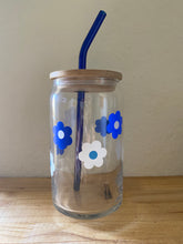 Load image into Gallery viewer, Blue and White Flowers Glass Can 16 oz.
